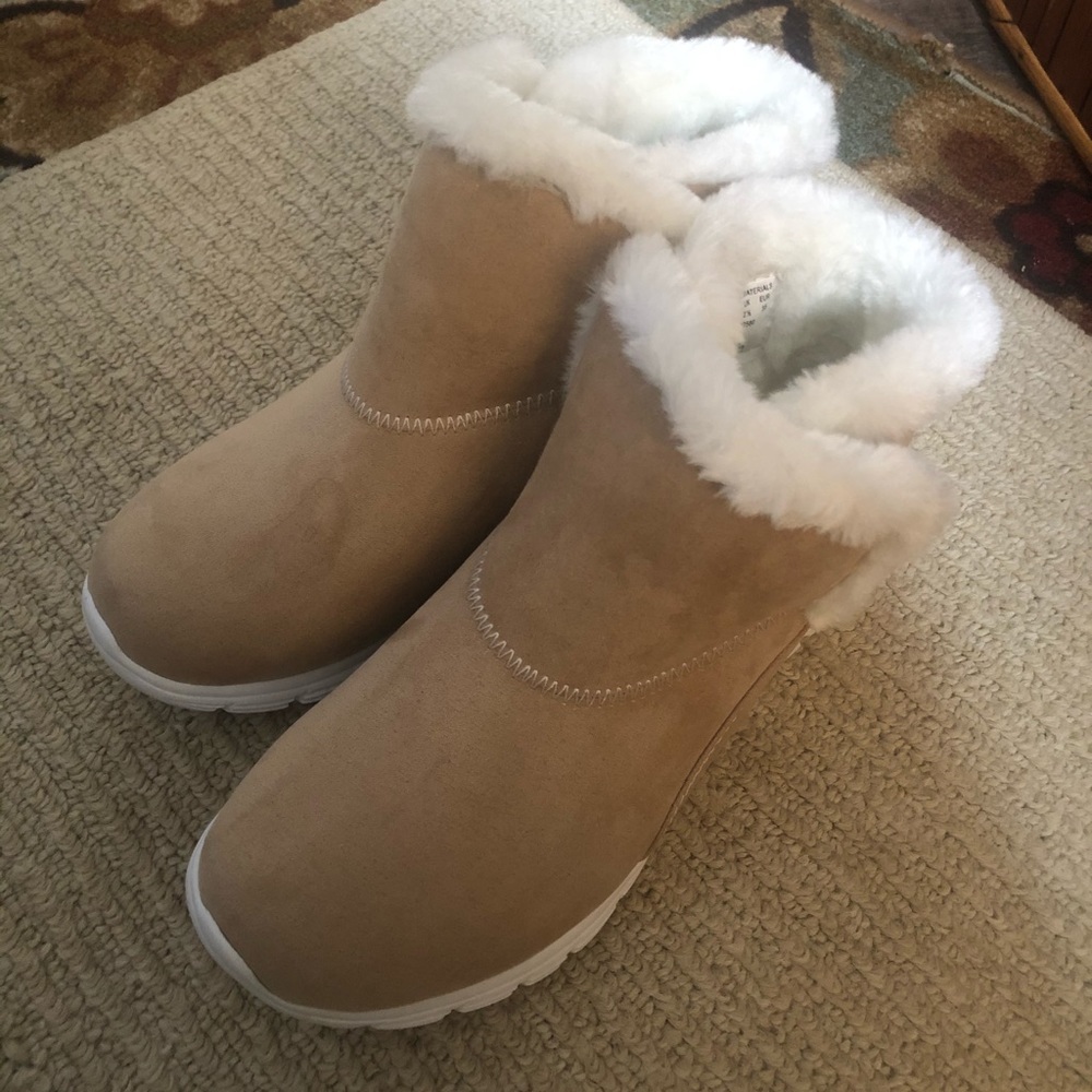 CRB Girl Booties-size 3